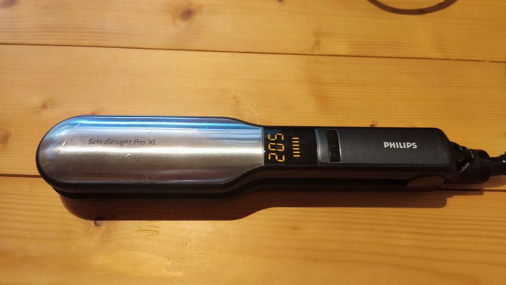 Alisador e encaracolador de cabelo com pranchas em cerâmica