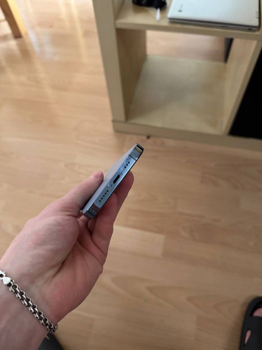 iPhone 13 pro 128