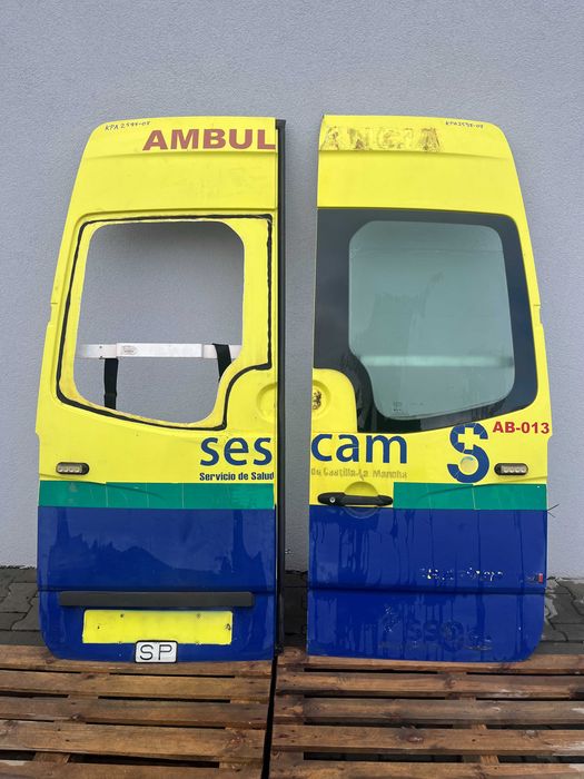 Komplet Drzwi Tylnych Mercedes Sprinter W906 VW Crafter I KPA2597-07