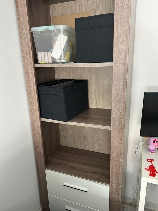 Conjunto de moveis em bom estado