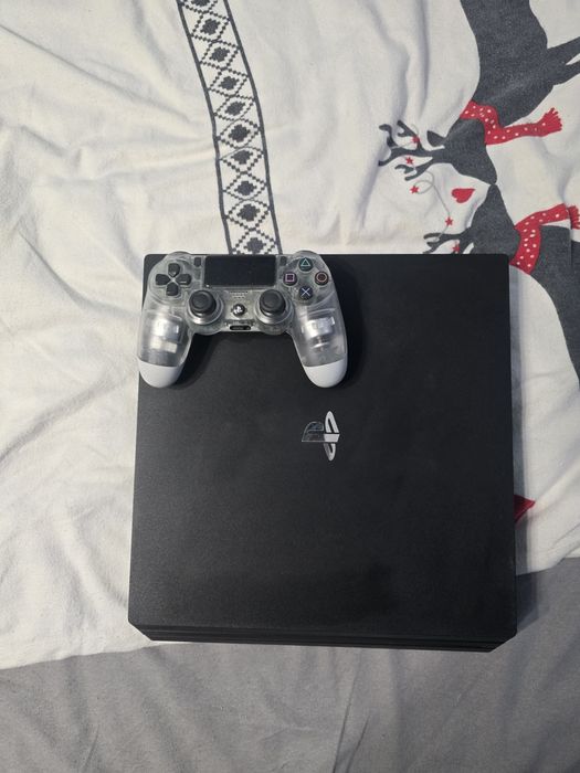 Konsola ps4 Pro 1 Tb
