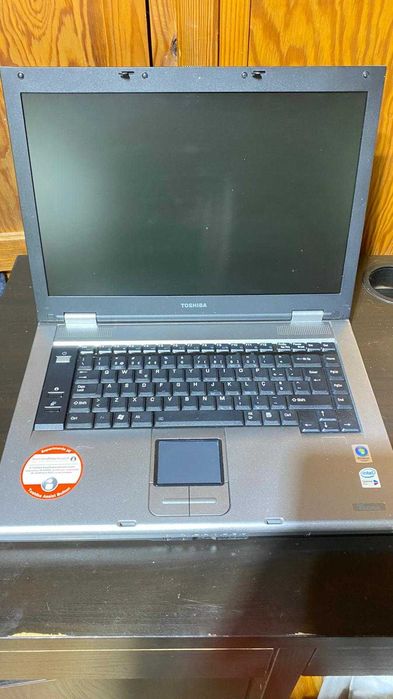 Computador Portatil Antigo -  muito bem estimado e funcional