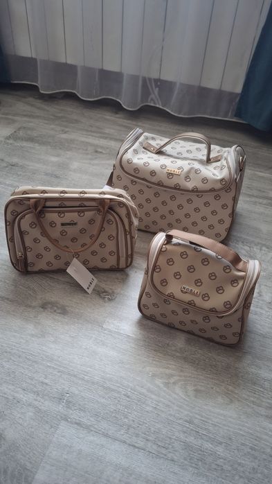 Kosmetyczki Noble, kuferki na kosmetyki, kosmetyczka, kuferek.