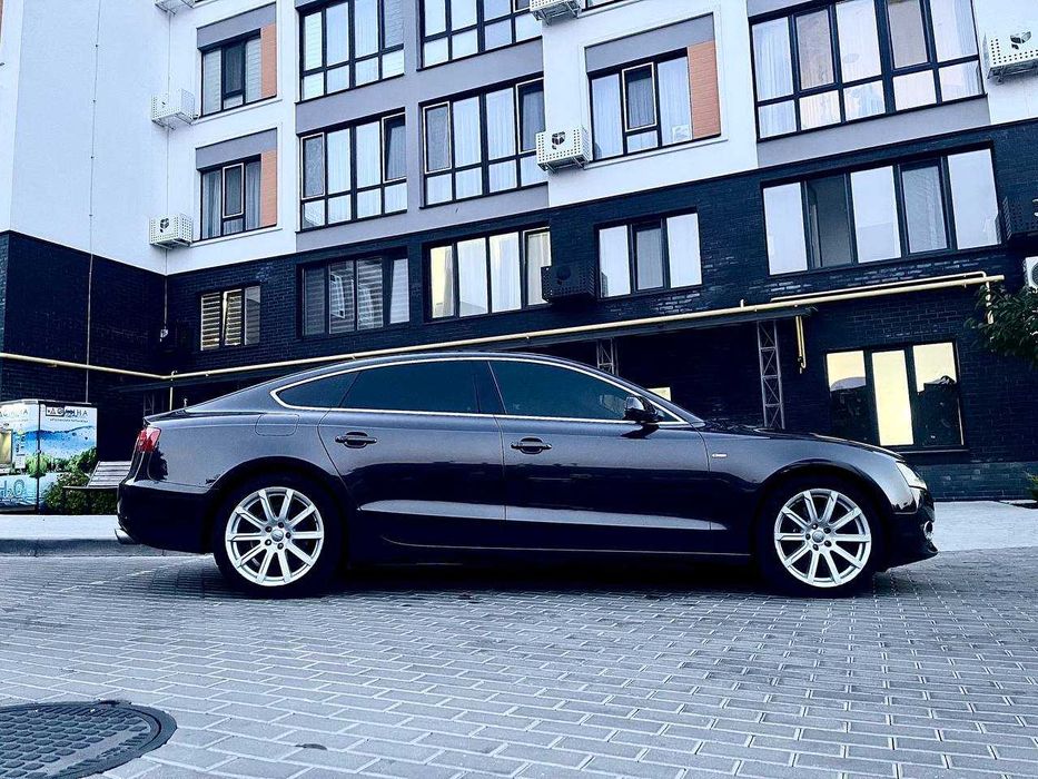 Продам Audi A5 2011