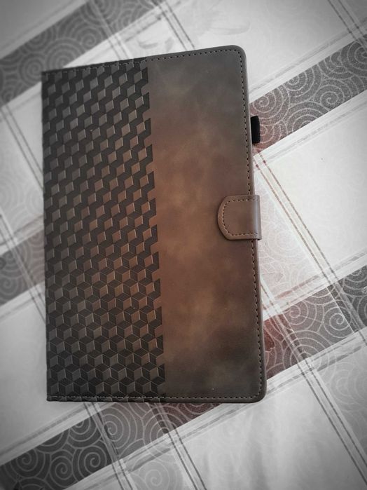 Tablet Lenovo em estado excelente e com pouco uso
