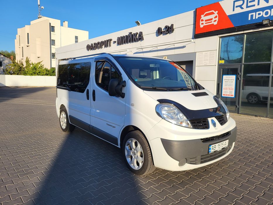 Renault Trafic 2011 оригінальний пасажир pessenger 9 мість