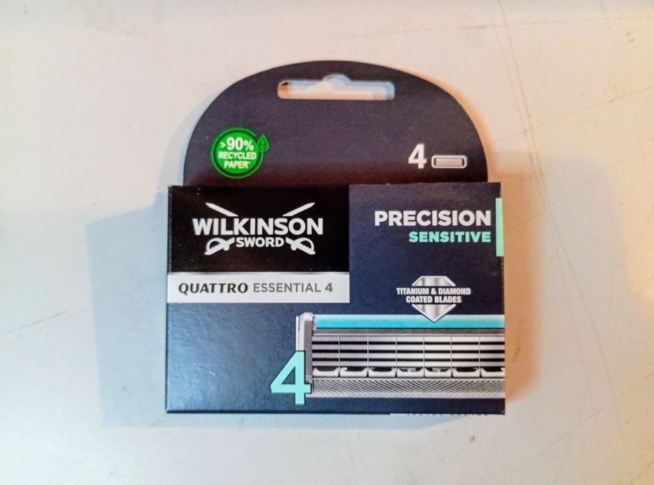 Wilkinson Quattro Essential Sensitive 4 Precision Wkłady Nożyki 16 szt