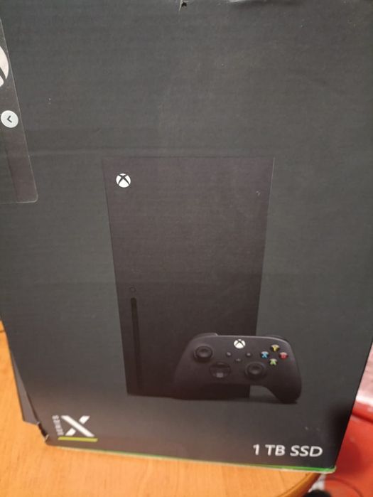XBox Series X в идеальном состоянии