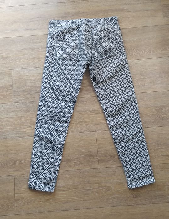 Spodnie Stradivarius rozm 38