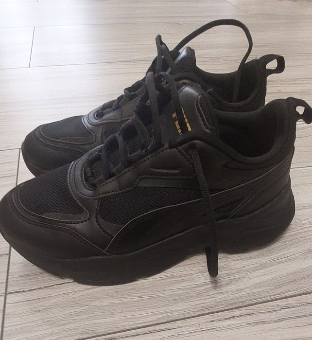 Buty Puma  Cassia  SL sneakersy damskie nr 37,5