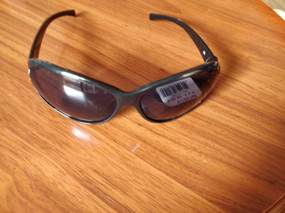 Óculos Evita Peroni