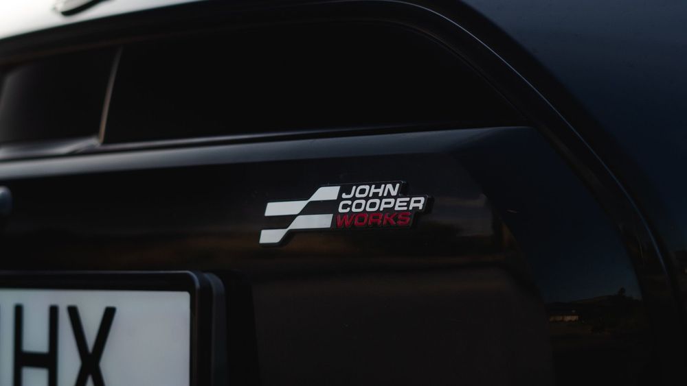 MINI 3 Portas Cooper E JCW XL foto 4