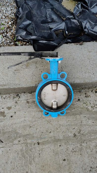 Продам засувки та батерфляй-клапани