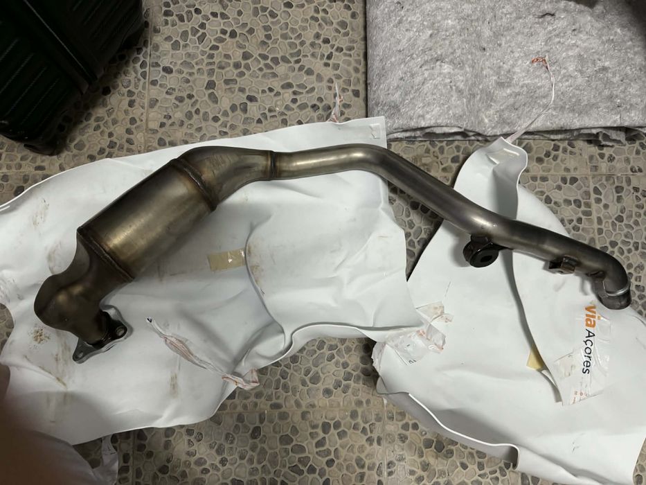 Varias pecas XADV750 de 2023