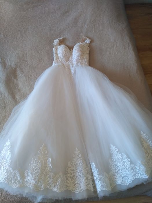 Весільна сукня на зріст 162-164 см