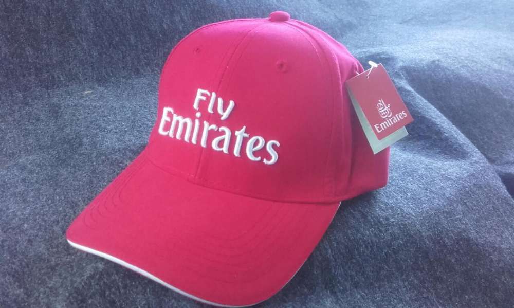 chapeu patrocinador oficial Benfica