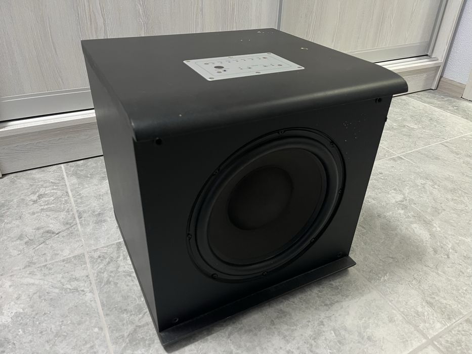 Якісний активний сабвуфер Teufel M3100(250мм/10’’)