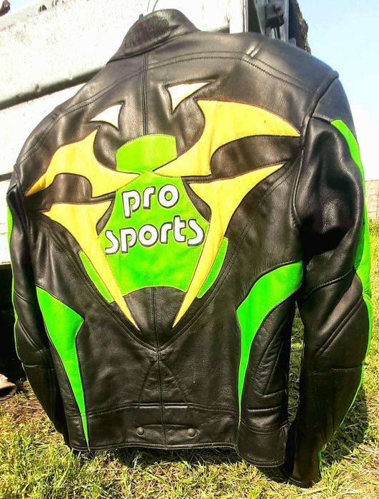 Продам шкіряну мотокуртку