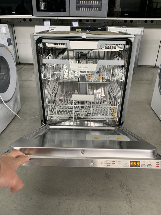 Преміум посудомийна машина Miele G 5273 SCVi | AutoOpen