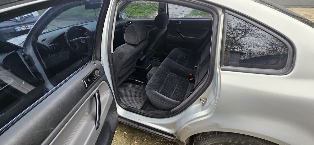 Продаётся Volkswagen Passat B5 1998  1.8adr