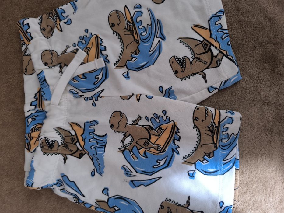 Хлопковый костюм на мальчика летний hm