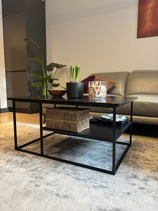 Stolik kawowy, blat z konglomeratu kwarcowego ,