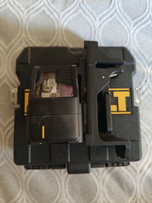 Dewalt laser dw088cg