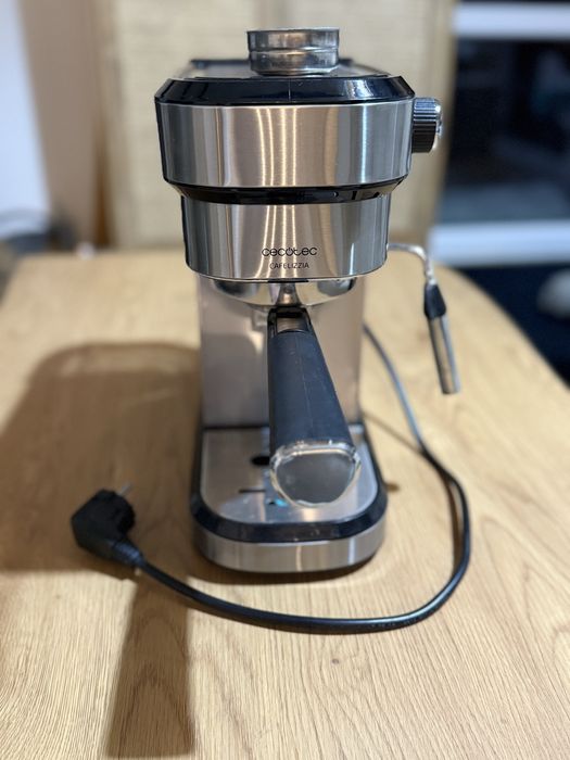 Ekspres kolbowy cecotec