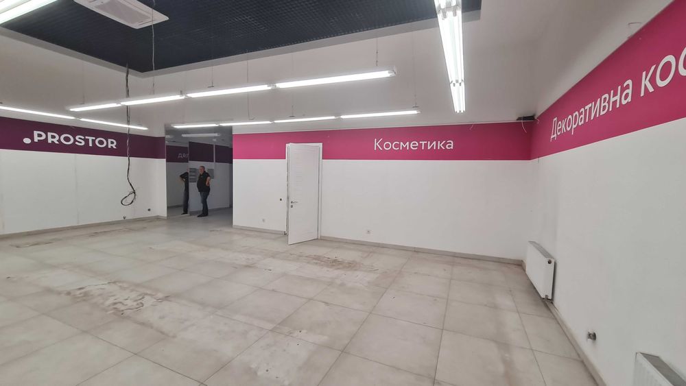 Аренда под магазин 272 м2. Сумская 43 в 100 м от "Стекляшки"