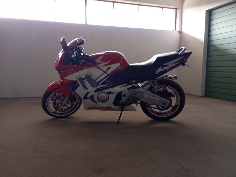 Honda CBR 600 f3