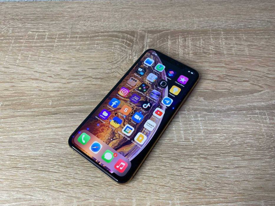 Apple iPhone Xs Max 256 gb стара іос