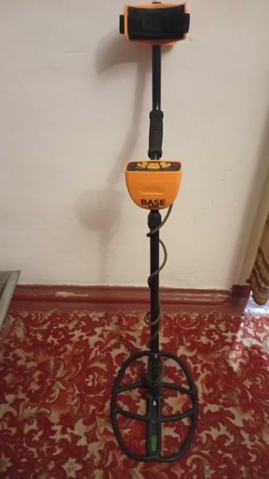 Металошукач BASE 250 з котушкою IPA XL