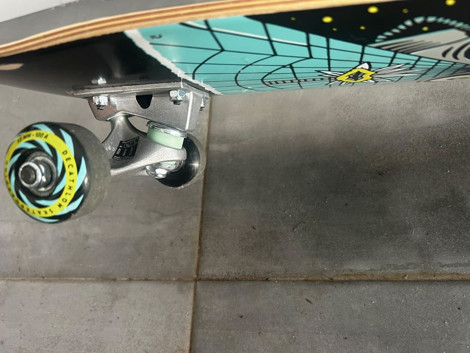 Skate Decatlon como novo