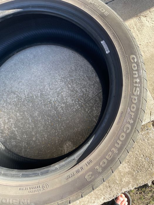 Продам пару резини Continental