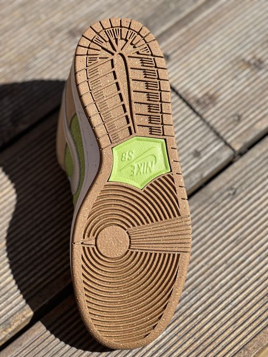 Nike SB Dunk Low Pro