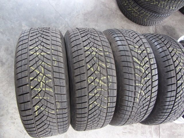 Goodyear ultragrip suv gen-1 265/60/18
