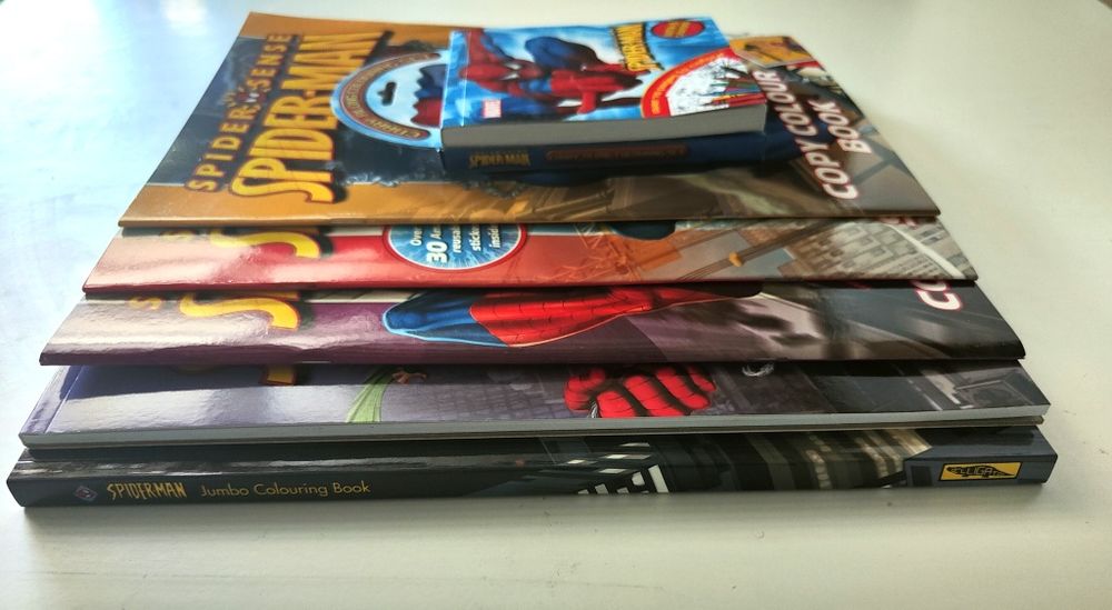 Livros Colorir e Atividades Spiderman (vários)