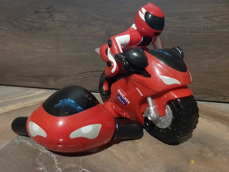 Chicco мотоцикл на радіокеруванні