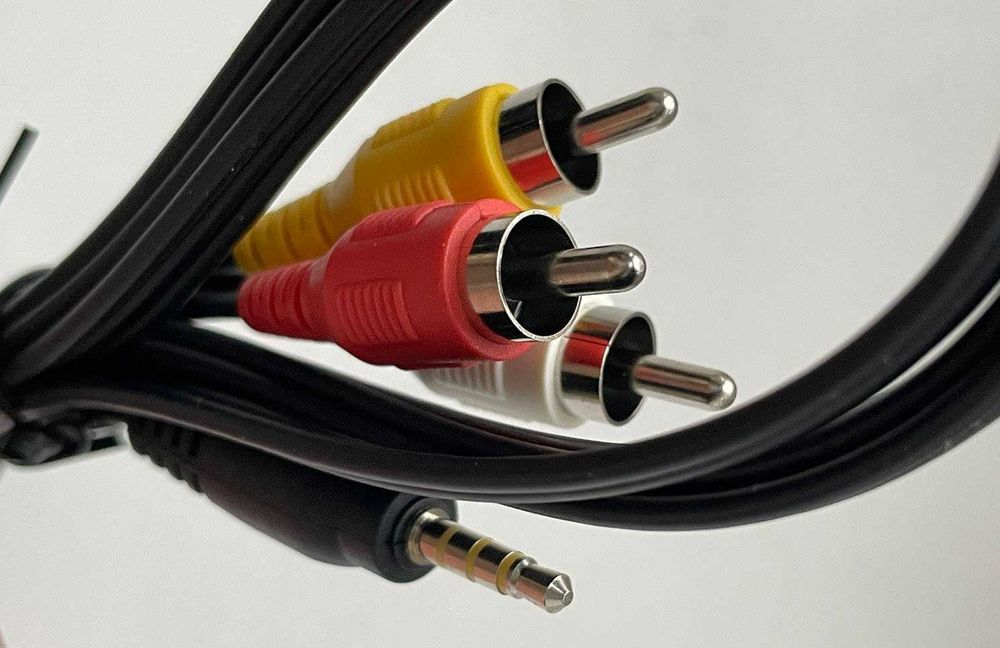 Кабель_тюльпан_для відео