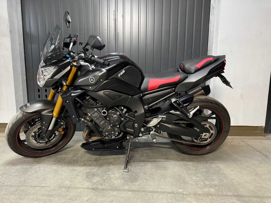 YAMAHA FZ8  800cm