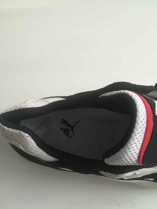 Prawy but męski Puma Coll roz 45 nowy