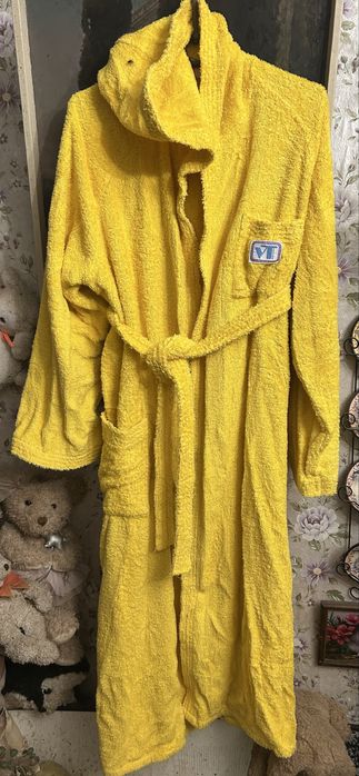 Разные теплые халаты