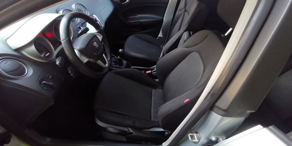 Seat Ibiza 1.4 16v 86 PS 2009 z Niemiec