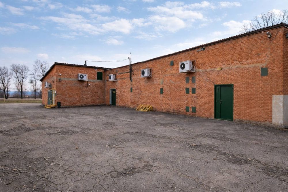 Продаж приміщення