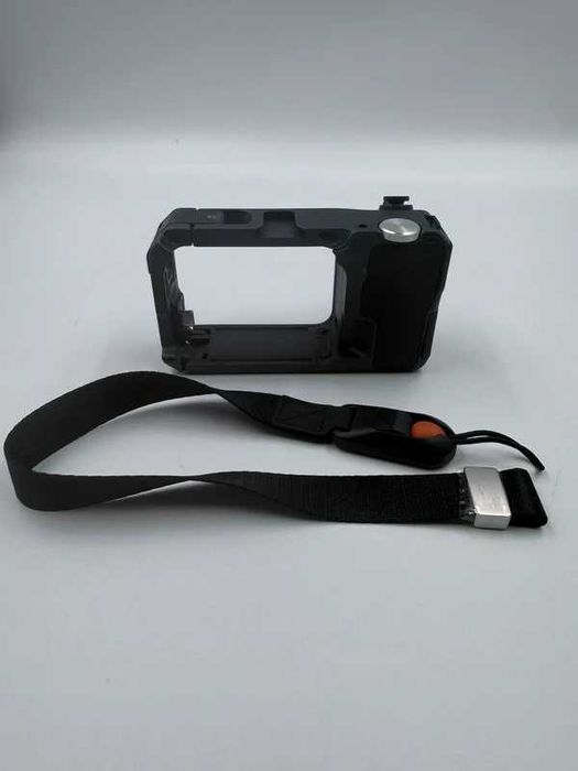 Insta360 Xplorer Grip Pro