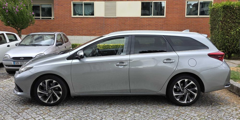 Toyota Auris Touring Sports Impecável!!!