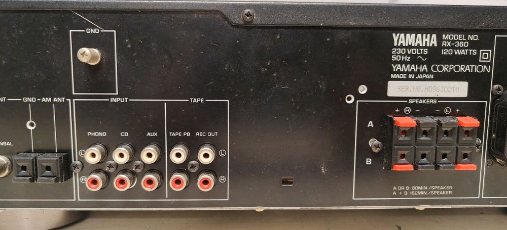 Amplituner Yamaha RX-360 RS.