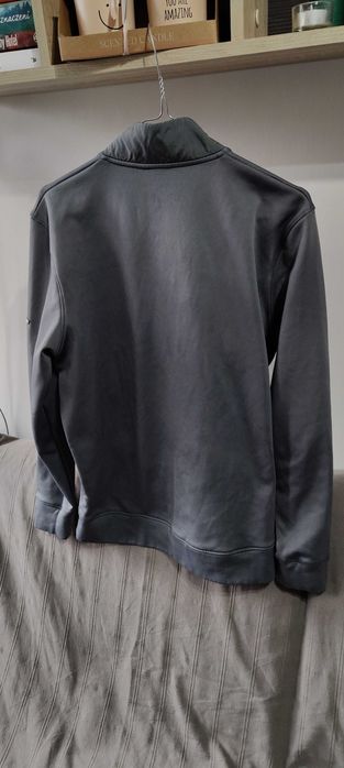 Under Armour Bluza. M