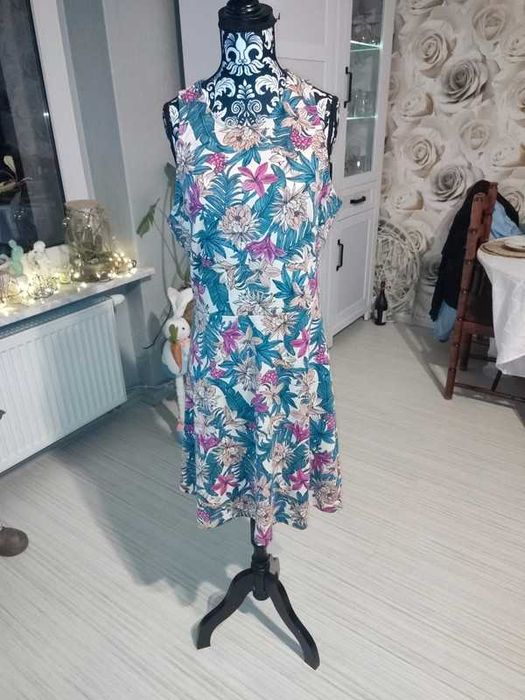 sukienka firmy H&M rozm. L