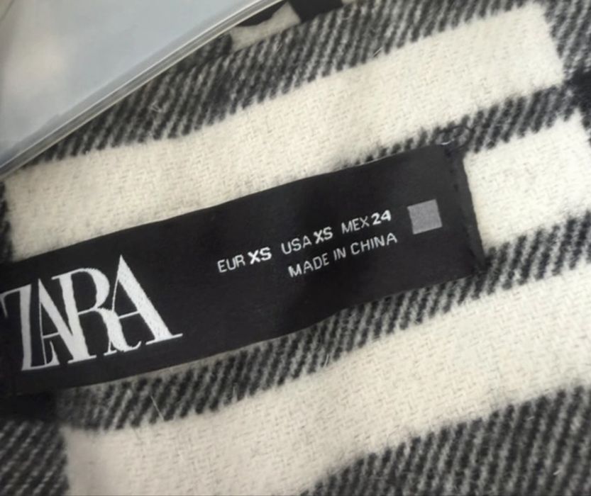Bluza kurtka w kratę Zara